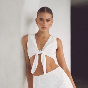 Sabo Skirt Samira Front Tie Top